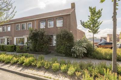 Woning Irenestraat 20 Strijen