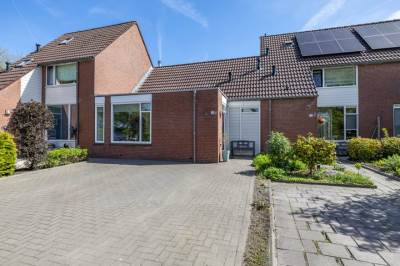 Woning Molenerf 13 Harkstede (Gem. Midden-Groningen)