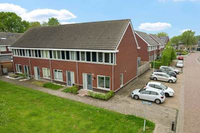 Woning De Skeauwen 8 Ureterp