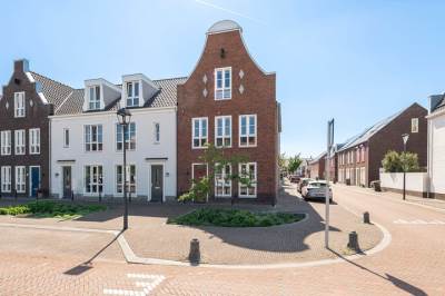 Woning Bentinckshof 66 Meteren