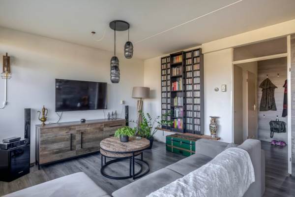 Woning Bachplein 295 Schiedam