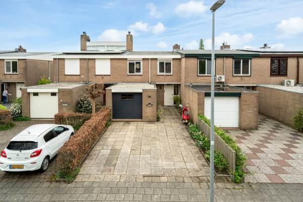 Woning Essenlaan 19 Woerden