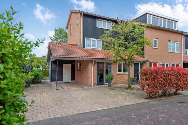 Woning Pluimzegge 52 Den Haag