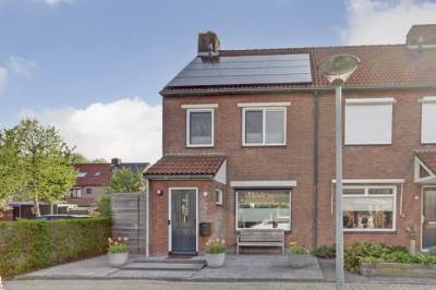 Woning Hoefblad 106 Zwaag