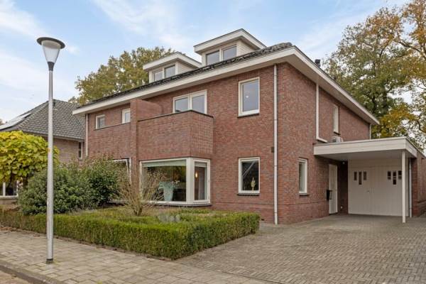 Woning Hoge Weer 18 Weerselo