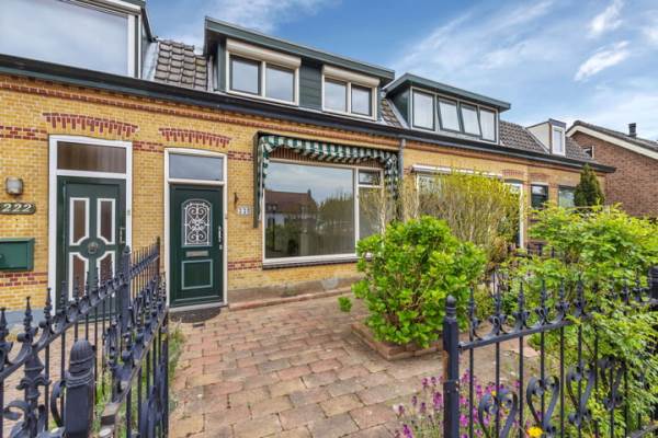 Woning Rijksstraatweg 220 Hellevoetsluis