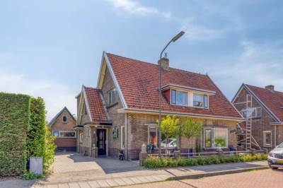 Woning Prinses Beatrixlaan 1 Nieuwendijk