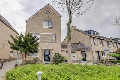 Woning Johannes Chr. Bendorpstraat 2 Hendrik-Ido-Ambacht