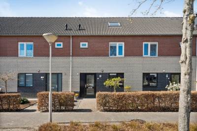 Woning Van Laarstraat 15 Hardenberg