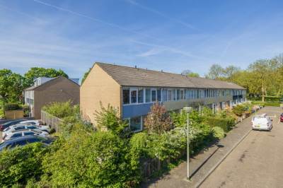 Woning Van der Duyn van Maasdamlaan 33 Hillegom