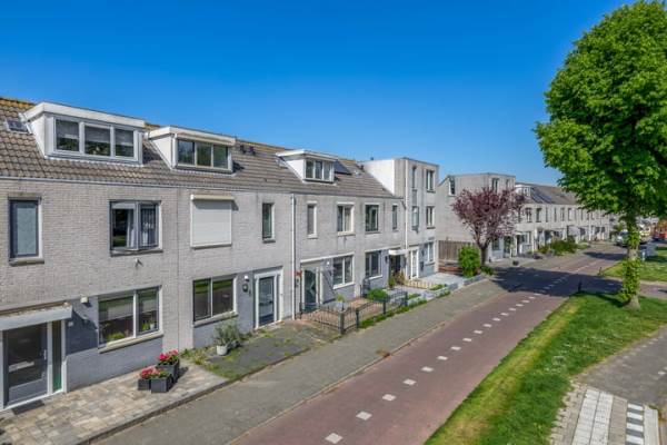 Woning Mina Krusemanstraat 6 Spijkenisse