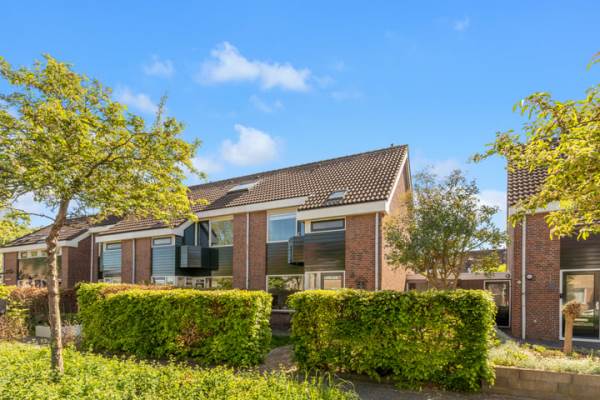 Woning Breedweerlaan 131 Heemskerk