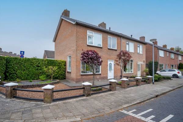 Woning Scheepshellingstraat 89 Oude Pekela