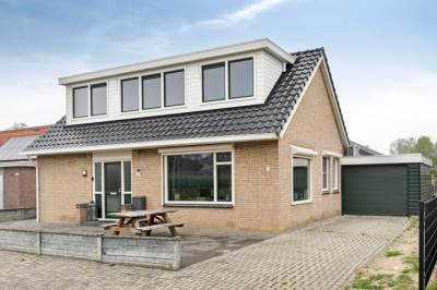 Woning Julianalaan 1 Nieuwlande