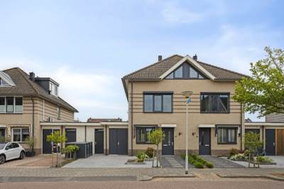 Woning Bezeel 47 Rhoon