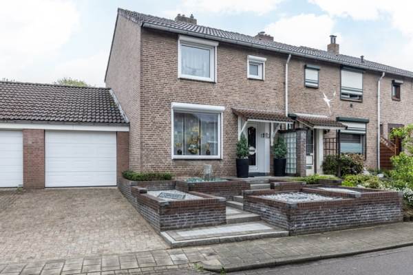 Woning Agaatstraat 33 Heerlen