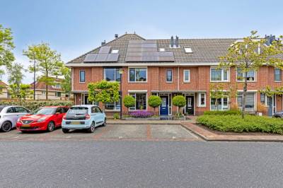 Woning Willem Bilderdijkstraat 3 Sommelsdijk