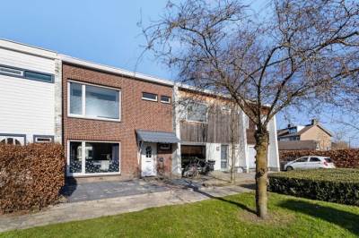 Woning Anjerstraat 18 Maarheeze