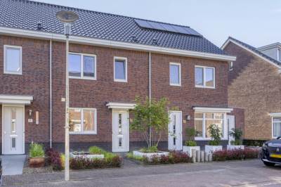 Woning Meester de Weertstraat 11 Oirschot