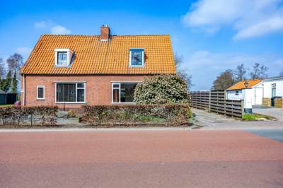 Woning Hoofdstraat 215 Oostwold (Gem. Westerkwartier)