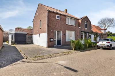 Woning Achter de Kerk 1 Nieuw- en Sint Joosland