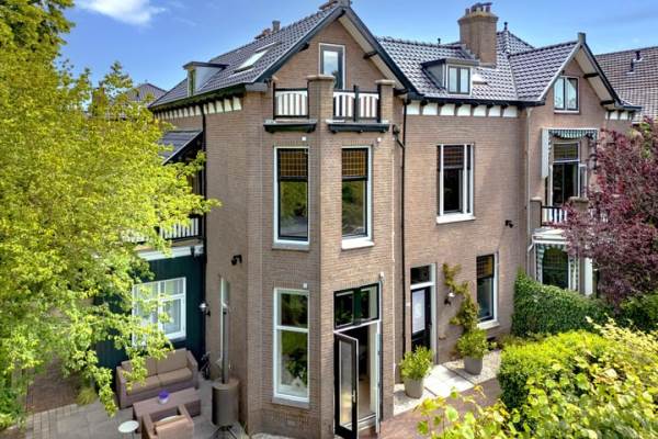 Woning Laan van Oostenburg 49 Voorburg