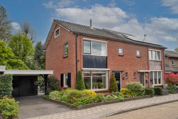 Woning Pastoriestraat 8 Enschede