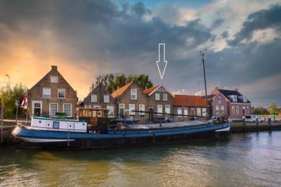 Woning Westhavenzijde 8 Puttershoek