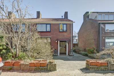 Woning Beemd 22 Hoogvliet Rotterdam