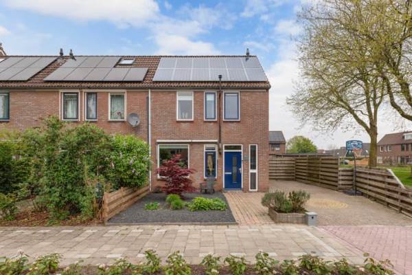 Woning Weegschaal 34 Lemmer