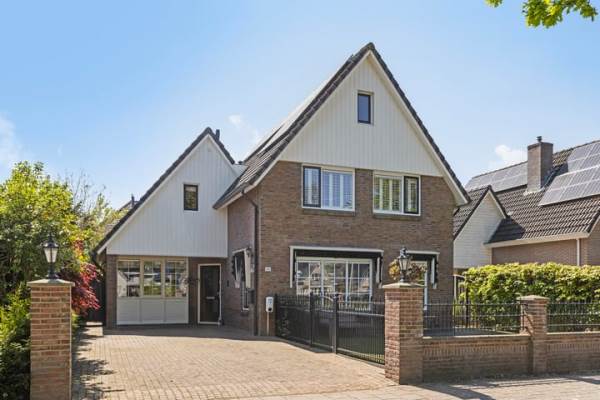 Woning Leedsstraat 10 Hengelo (OV)