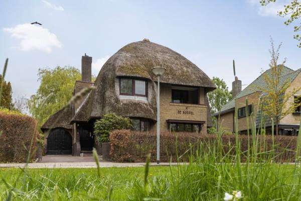 Woning Burg. Schönfeldsingel 25 Winschoten