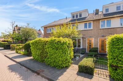 Woning Koningin Emmalaan 6 Ouderkerk aan de Amstel