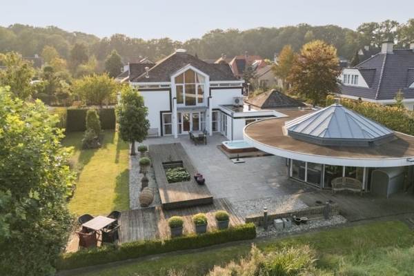 Woning Weerninklanden 37 Enschede