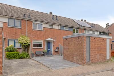 Woning Melkweg 64 Hellevoetsluis