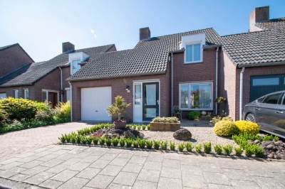 Woning Jan Mennenstraat 16 Roggel