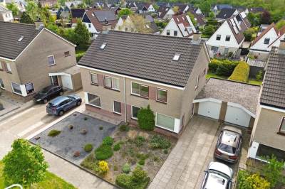 Woning Kastanjeleane 53 Stiens