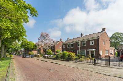 Woning Burgemeester Sweensplein 21 Rijen