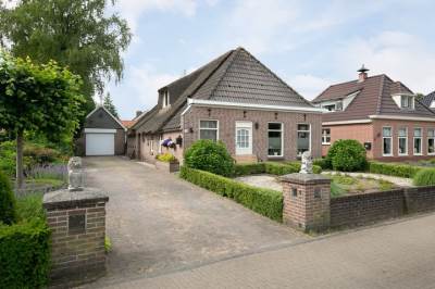 Woning Kommisjewei 69 Opeinde