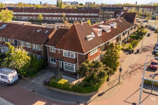 Woning Mr. P.J. Troelstraweg 127 Leeuwarden