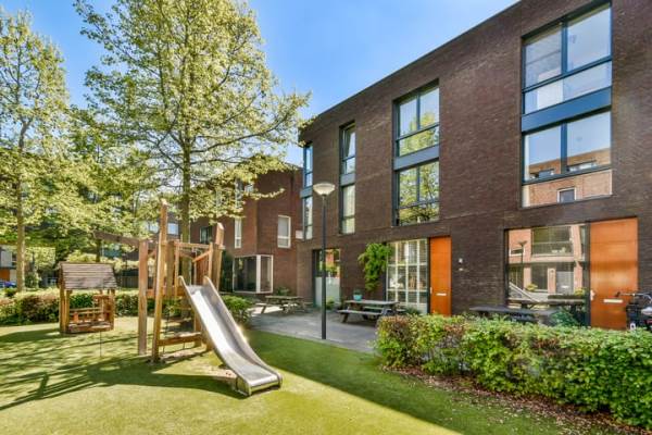 Woning Alexandrine Tinnehof 12 Amsterdam