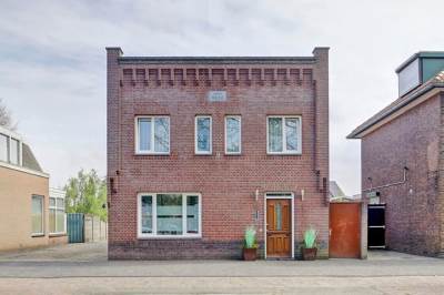 Woning Julianastraat 70 Rijen