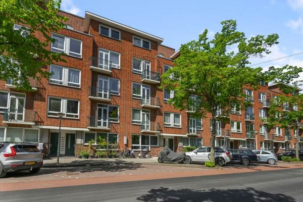 Woning Waalstraat 1683 Amsterdam