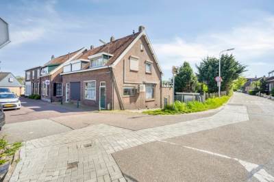 Woning Dorpsstraat 77 Poortugaal