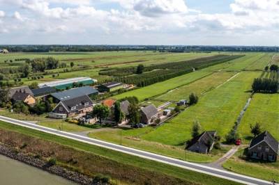 Woning Lekdijk 37A Langerak