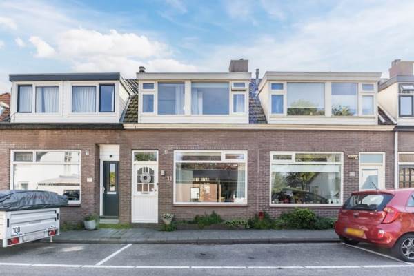 Woning Veenenburgerlaan 11 Hillegom