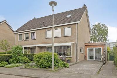Woning Populierenstraat 1 Kampen