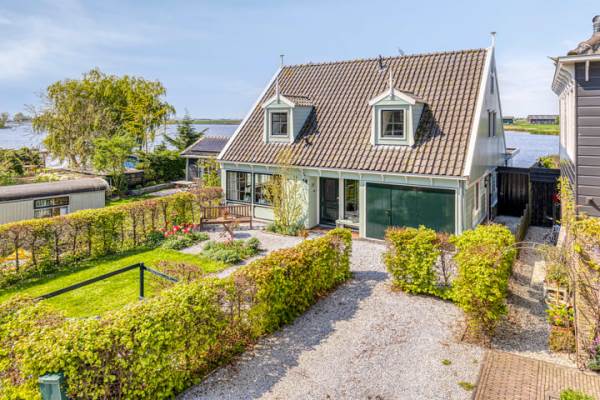 Woning Uitdammer Dorpsstraat 22 Uitdam