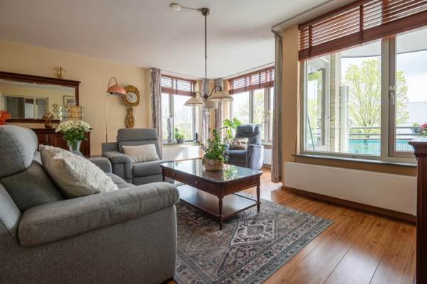 Woning Dr. H.B. Wiardi Beckmanplein 125 Gorinchem