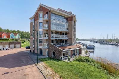 Woning Slikkenburg 1 Tholen